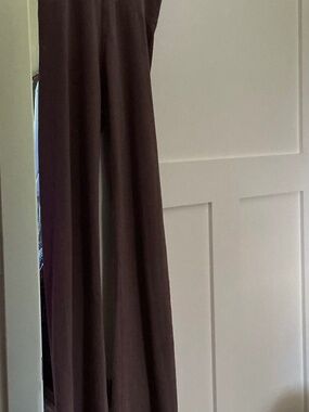 Hard Tail Style 590 boot leg Flare Yoga pant